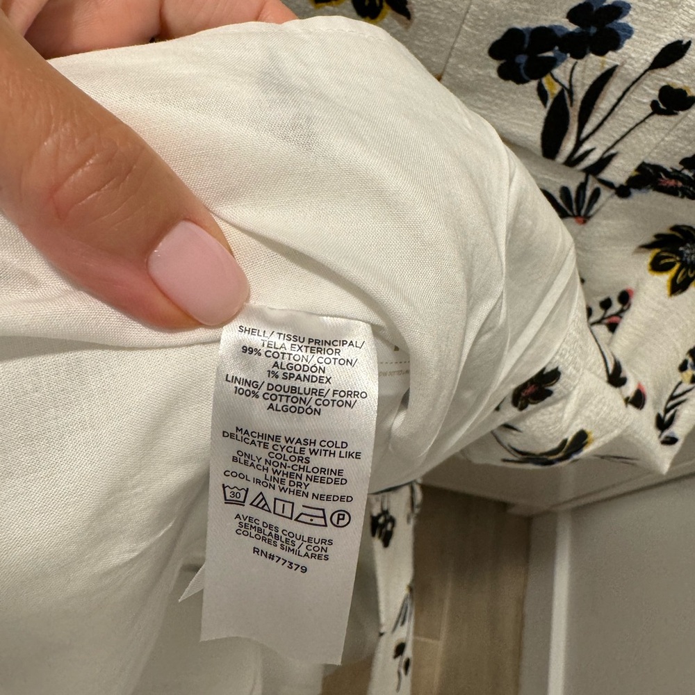 Ann Taylor shift floral dress - Picture 7 of 7